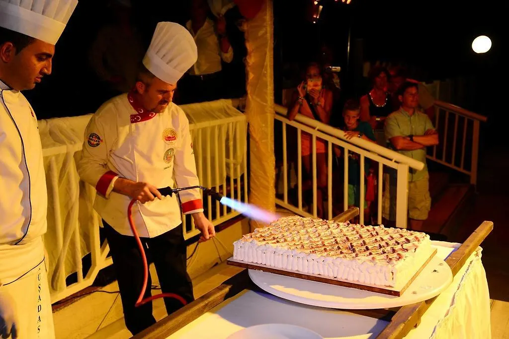 Ephesia Holiday Beach Club Kuşadası 4*,  Türkiye