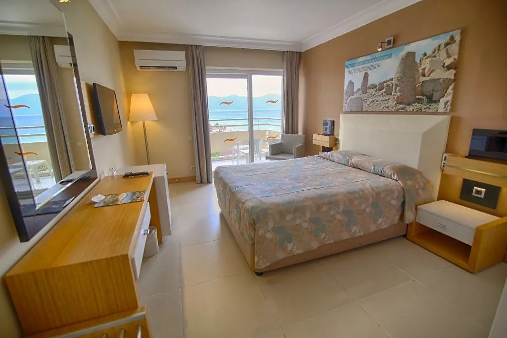 Ephesia Holiday Beach Club Kuşadası 4*,  Türkiye